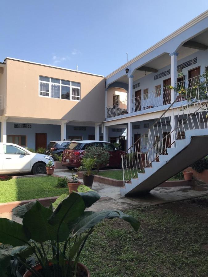 Hotel Izala San Pedro Pochutla Εξωτερικό φωτογραφία